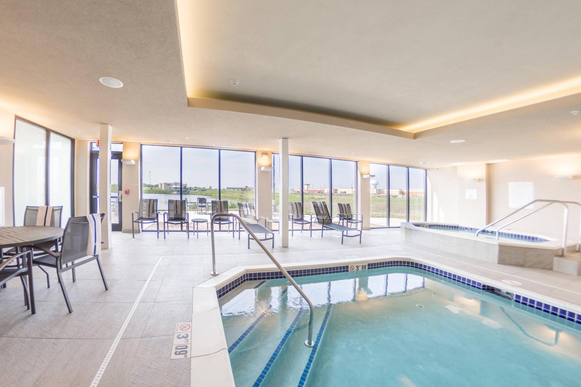 Fairfield Inn & Suites By Marriott Des Moines Altoona Exteriör bild